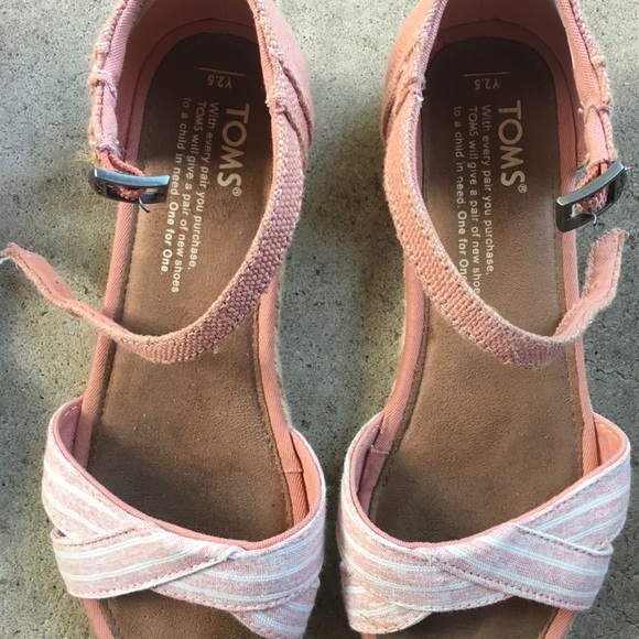 Girls sandals - Picture 8 of 8